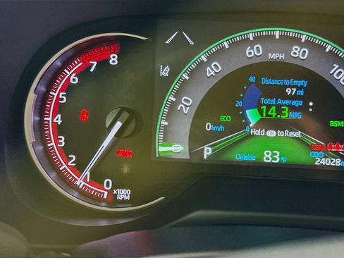 Used 2025 Toyota RAV4 XLE FWD image 14