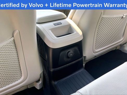 Used 2023 Volvo XC60 T8 Plus w/ Protection Package Premier image 31