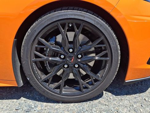 Used 2023 Chevrolet Corvette Stingray Preferred Conv w/ Z51 Performance Package RWD image 30