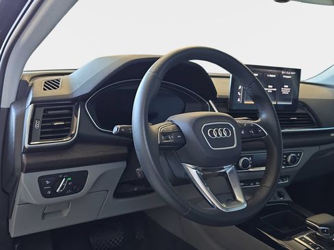 Used 2024 Audi Q5 e Premium w/ Convenience Package AWD/4WD image 14