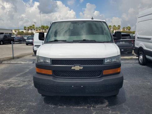 Used 2021 Chevrolet Express 2500 Extended w/ Driver Convenience Package RWD image 2