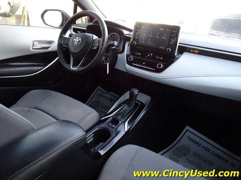 Used 2020 Toyota Corolla SE FWD image 13