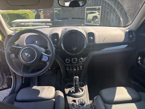 Used 2024 MINI Cooper Countryman S w/ Premium Package AWD/4WD image 6