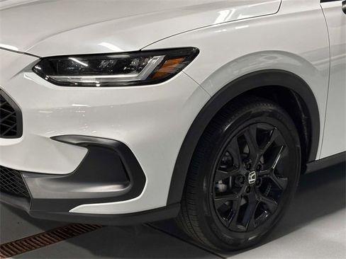 Certified 2023 Honda HR-V Sport image 10