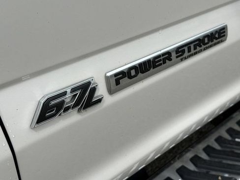 Used 2018 Ford F350 Lariat w/ Lariat Ultimate Package AWD/4WD image 6