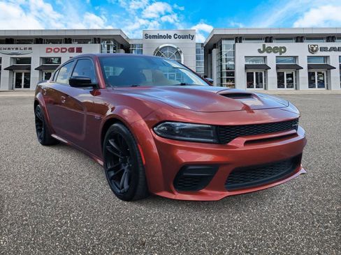 Used 2023 Dodge Charger Scat Pack image 2