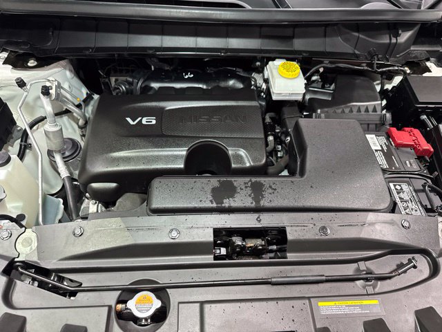 Used 2024 Nissan Pathfinder SL AWD/4WD image 10