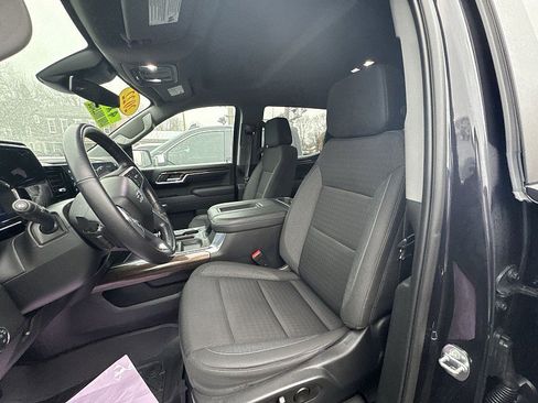 Certified 2022 Chevrolet Silverado 1500 LT Trail Boss image 8