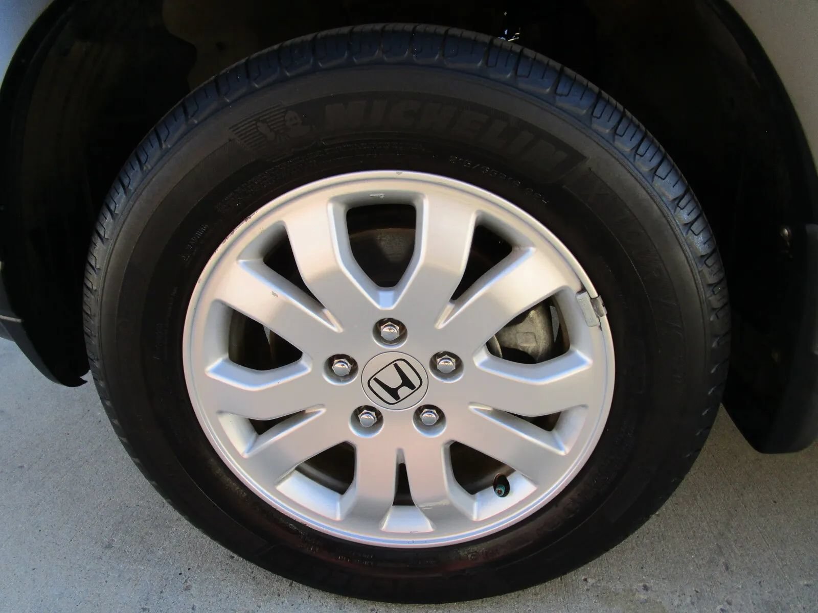 Used 2006 Honda CR-V EX image 11
