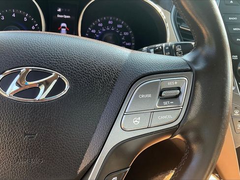 Used 2013 Hyundai Santa Fe Limited AWD/4WD image 12