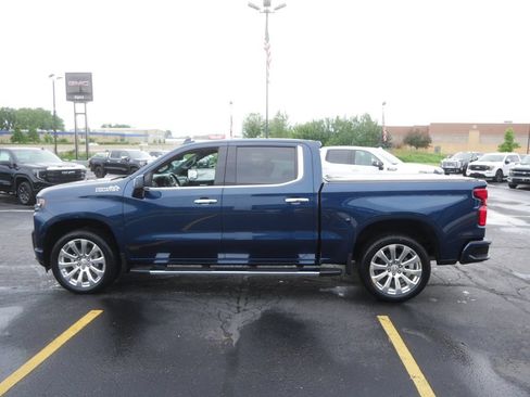 Used 2021 Chevrolet Silverado 1500 High Country AWD/4WD image 8