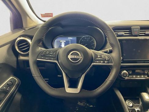 New 2025 Nissan Versa SR FWD image 12