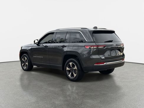 Used 2024 Jeep Grand Cherokee Limited 4xe image 7