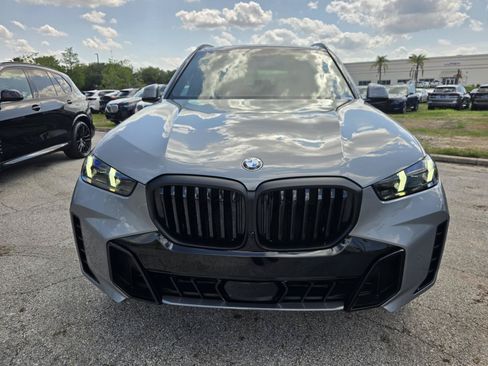 New 2026 BMW X5 xDrive40i w/ Executive Package AWD/4WD image 2