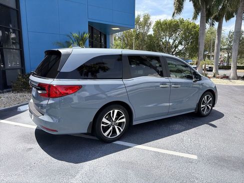 Used 2024 Honda Odyssey Touring image 8