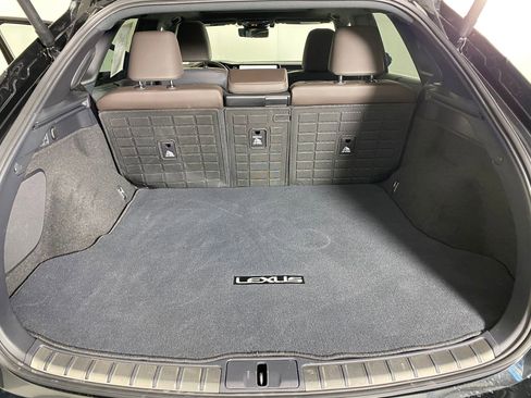Used 2025 Lexus RX 450h AWD w/ Luxury Package image 32