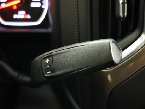 Used 2021 Chevrolet Silverado 2500 High Country w/ Z71 Off-Road Package image 6