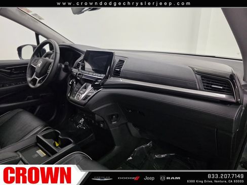 Used 2022 Honda Odyssey Elite image 11