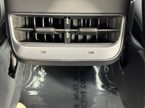 Used 2022 Tesla Model 3 Long Range image 35