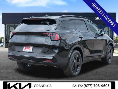 New 2026 Kia Sportage X-Line w/ X-Line Premium Package AWD/4WD image 5