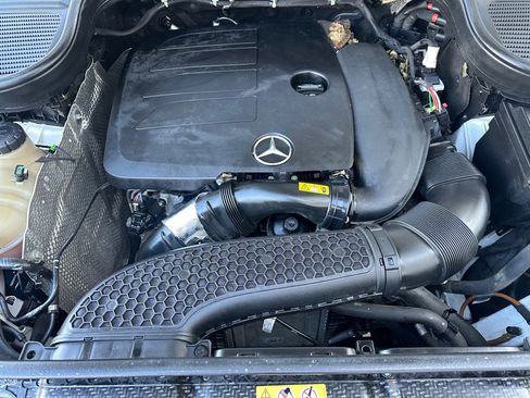 Used 2021 Mercedes-Benz GLE 350 4MATIC image 30