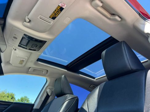 Used 2019 Lexus ES 350 w/ Premium Package FWD image 32