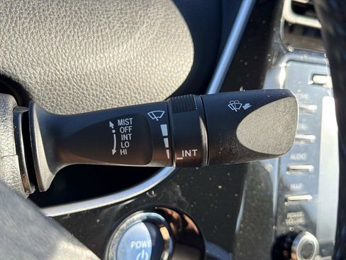 Used 2021 Toyota Prius Prime Limited image 10