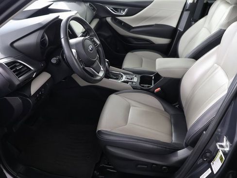 Used 2023 Subaru Forester Limited image 19