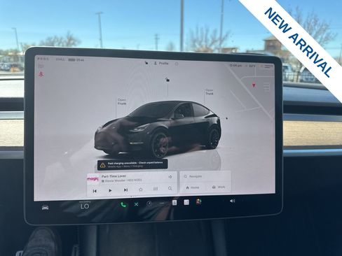 Used 2024 Tesla Model Y Performance AWD/4WD image 21