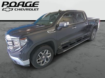 Used 2025 GMC Sierra 1500 SLT w/ SLT Premium Plus Package