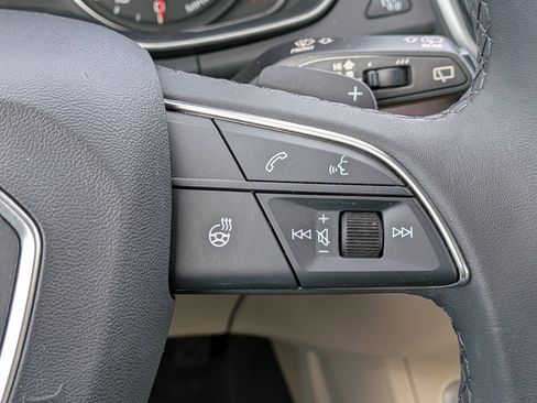 Used 2024 Audi Q5 2.0T Premium image 30