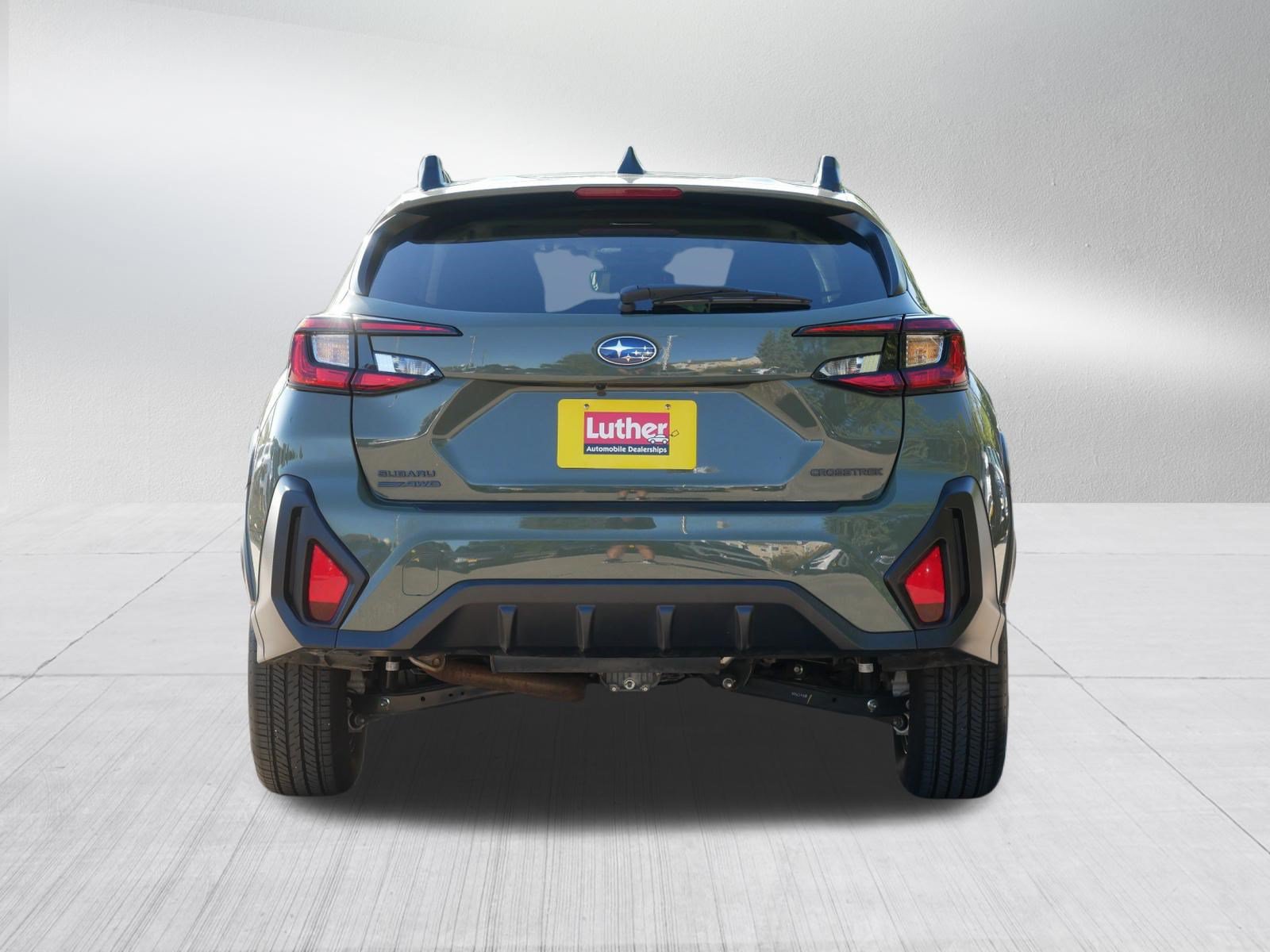 Used 2026 Subaru Crosstrek 2.5i Premium AWD/4WD image 6