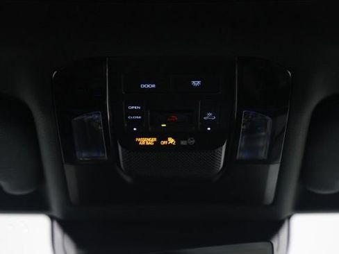 Used 2024 Lexus GX 550 w/ Cold Area Package AWD/4WD image 37