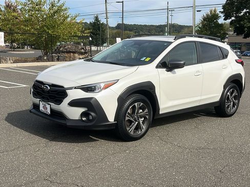 Certified 2024 Subaru Crosstrek 2.0i Premium image 9