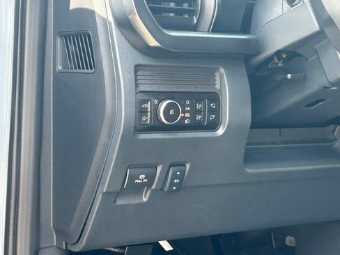 New 2026 Ford F250 Lariat w/ Black Appearance Package AWD/4WD image 39