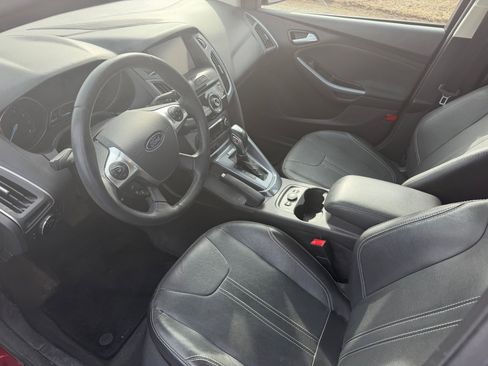Used 2014 Ford Focus Titanium image 12