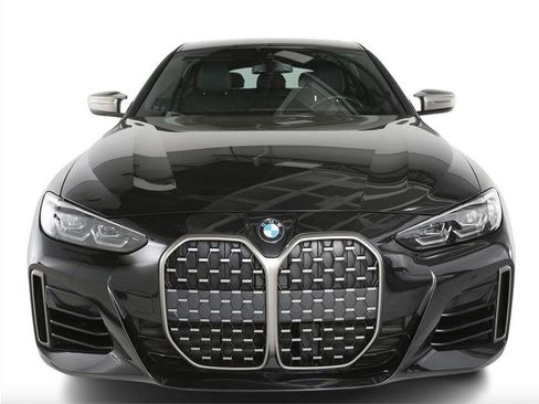 Used 2024 BMW 440i xDrive Convertible AWD/4WD image 3
