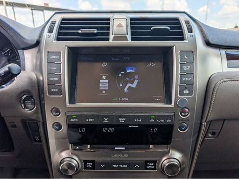 Used 2019 Lexus GX 460 Premium AWD/4WD image 28