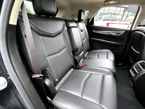 Used 2019 Cadillac XT5 Luxury image 19