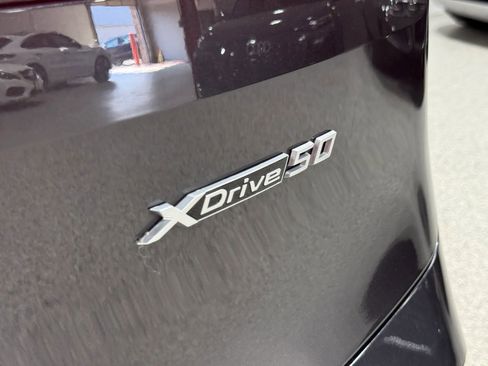 Used 2023 BMW iX xDrive50 w/ Premium Package AWD/4WD image 76