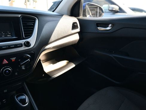 Used 2019 Hyundai Accent SE image 27