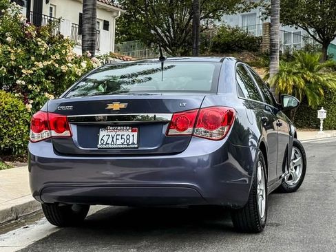 Used 2013 Chevrolet Cruze LT w/ Technology Package FWD image 20
