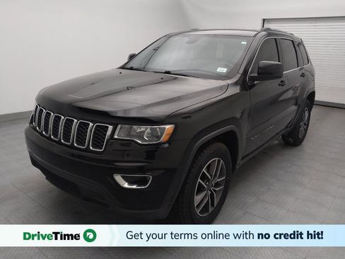 Used 2019 Jeep Grand Cherokee Laredo w/ Laredo X Package image 1