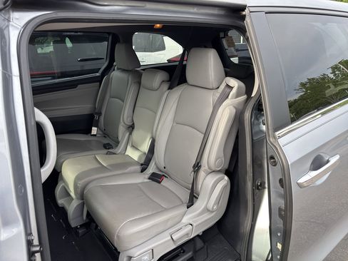 Used 2019 Honda Odyssey EX-L image 8
