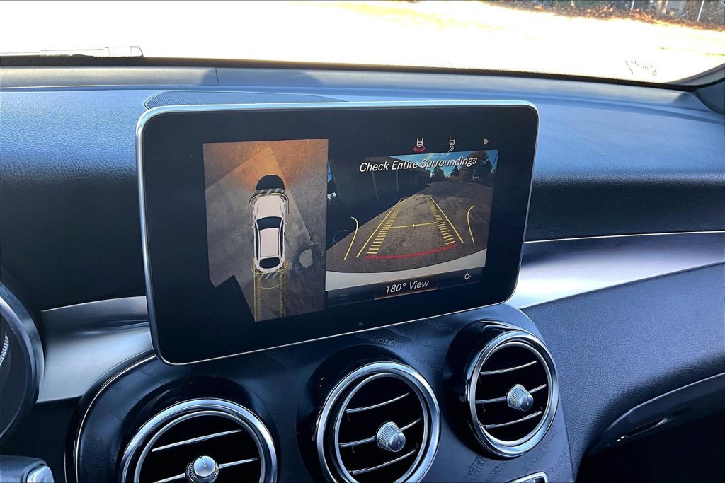 Used 2018 Mercedes-Benz GLC 300 4MATIC Coupe image 29