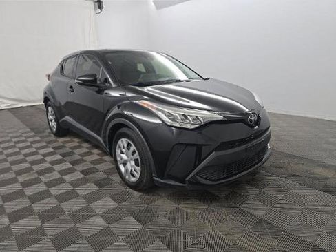 Used 2021 Toyota C-HR LE FWD image 3