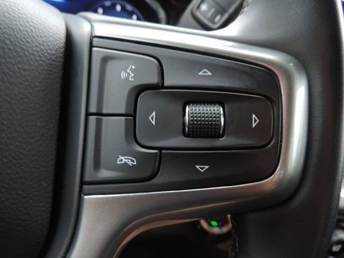 Used 2025 Chevrolet Silverado 1500 LT RWD image 28