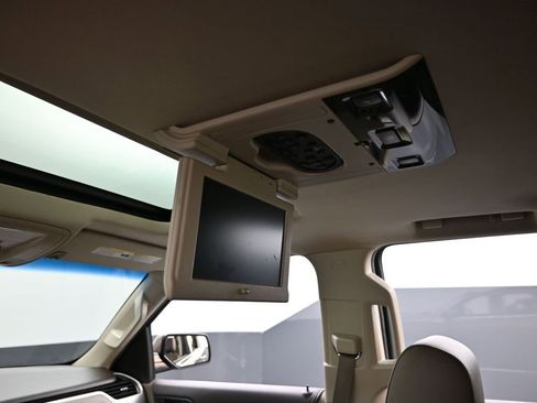 Used 2015 GMC Yukon SLT w/ Open Road Package image 45