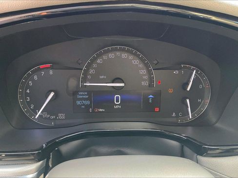 Used 2019 Cadillac XT5 Luxury FWD image 13