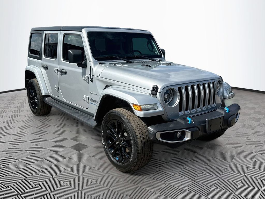 Certified 2023 Jeep Wrangler Unlimited Sahara w/ Cold Weather Group AWD/4WD image 4